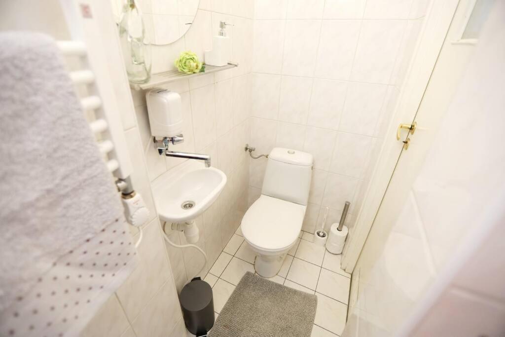 Batorego Cosy Apartment Krasków Dış mekan fotoğraf